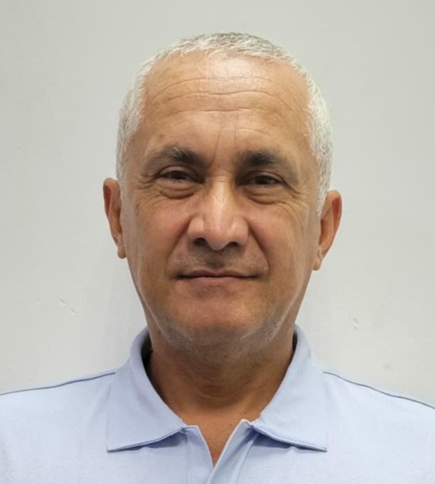 ROBERT R SOLORZANO