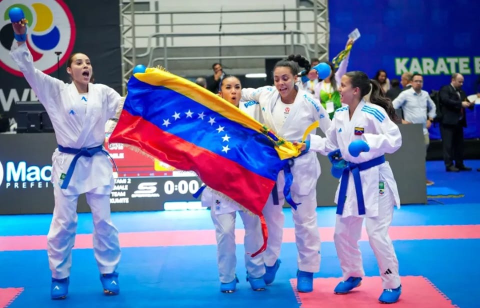 Karate alzó el trofeo de subcampeón en Brasil