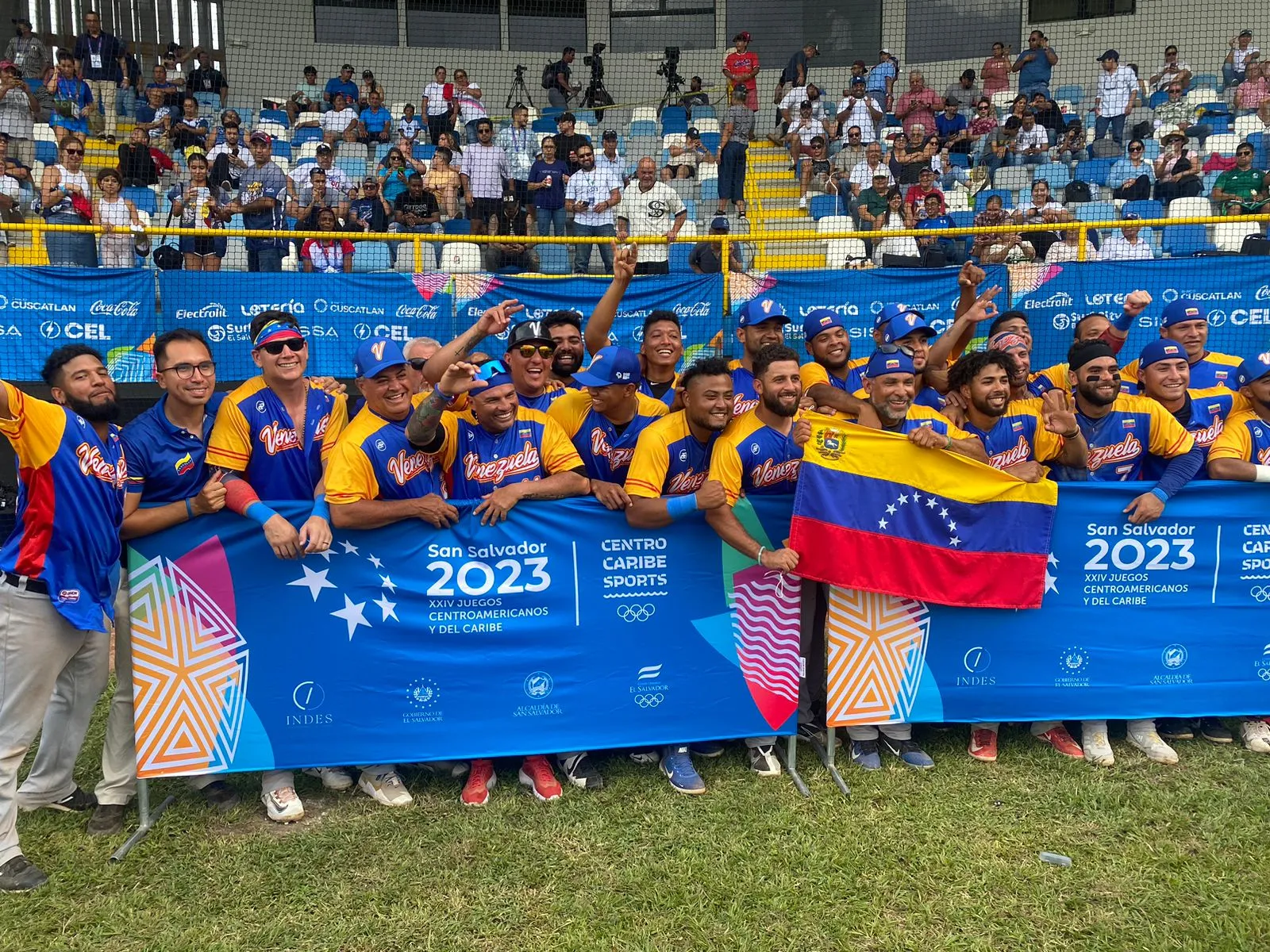 Venezuela afronta centenario de los CAC