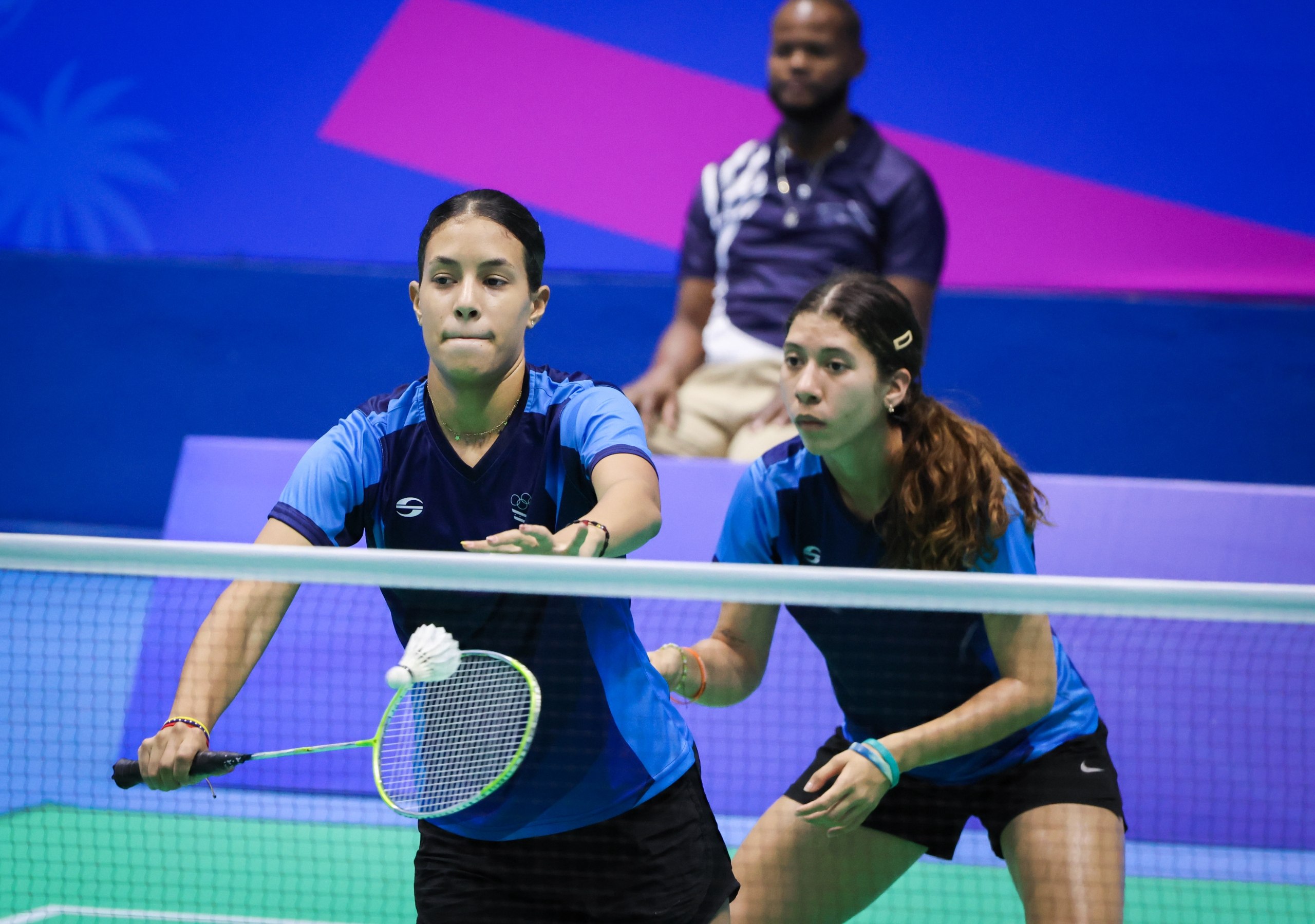 Bádminton cosechó frutos en segunda jornada 