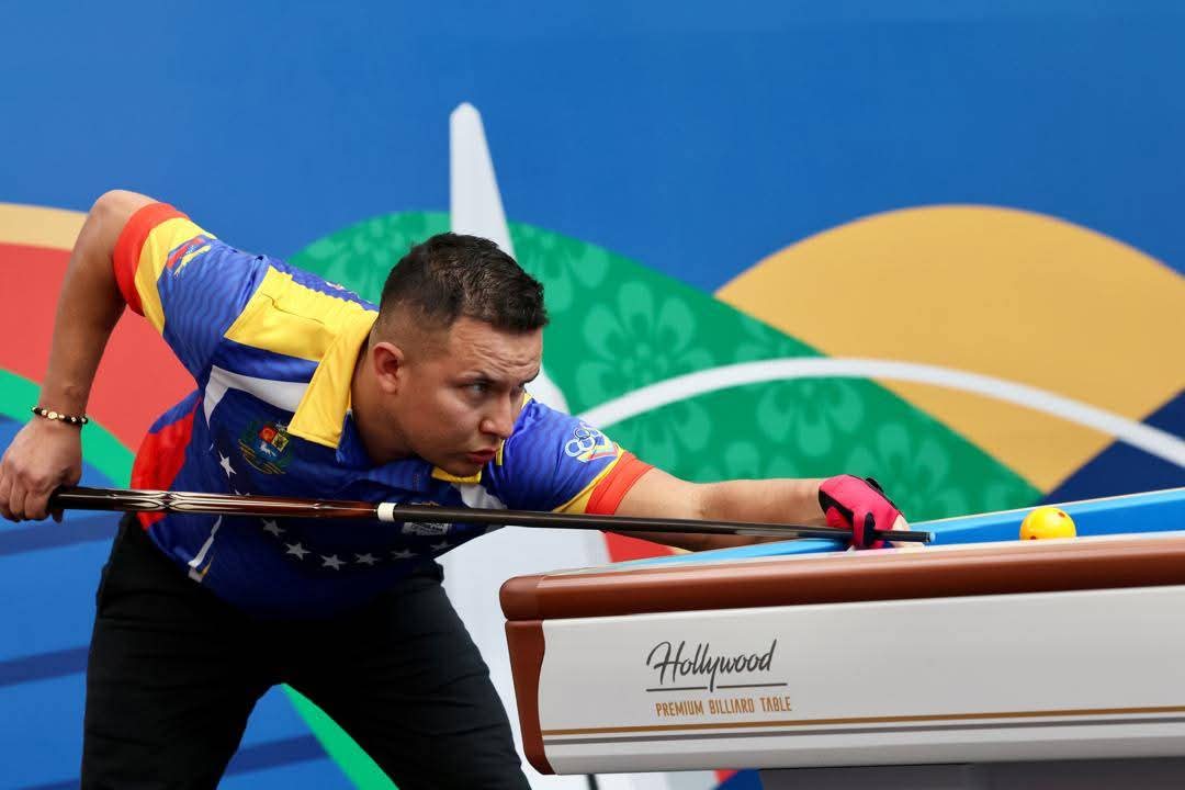 William Villanueva bronce en billar