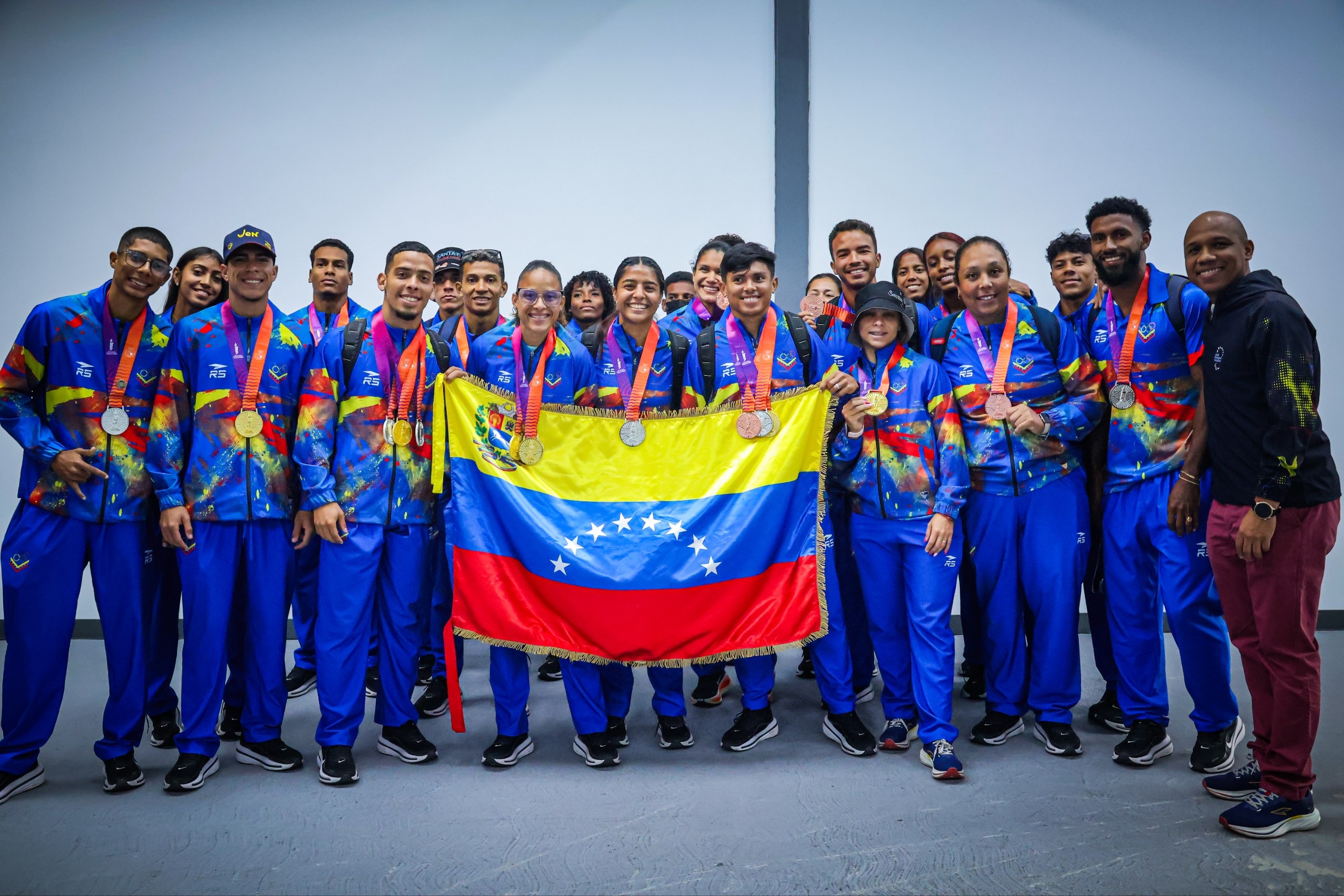 El oro relució en Maiquetía