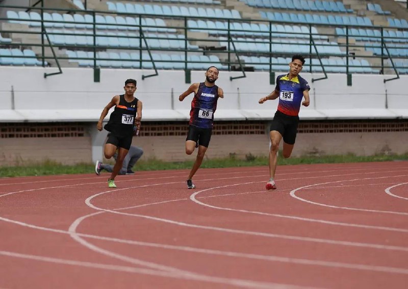 Paratletismo tiene tres líderes mudiales