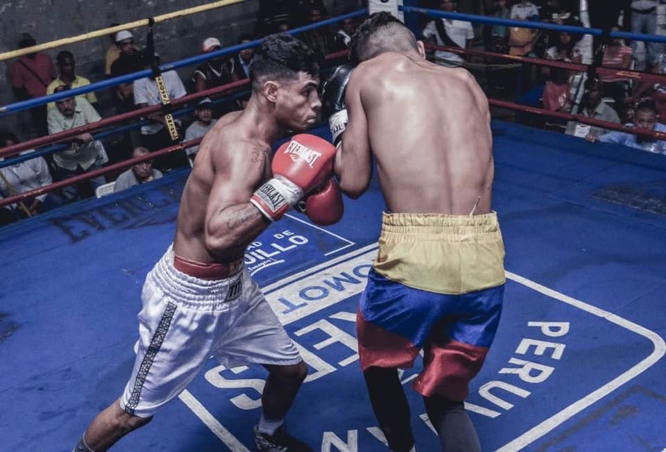 Boxeo: Duelo de titanes en Kansas