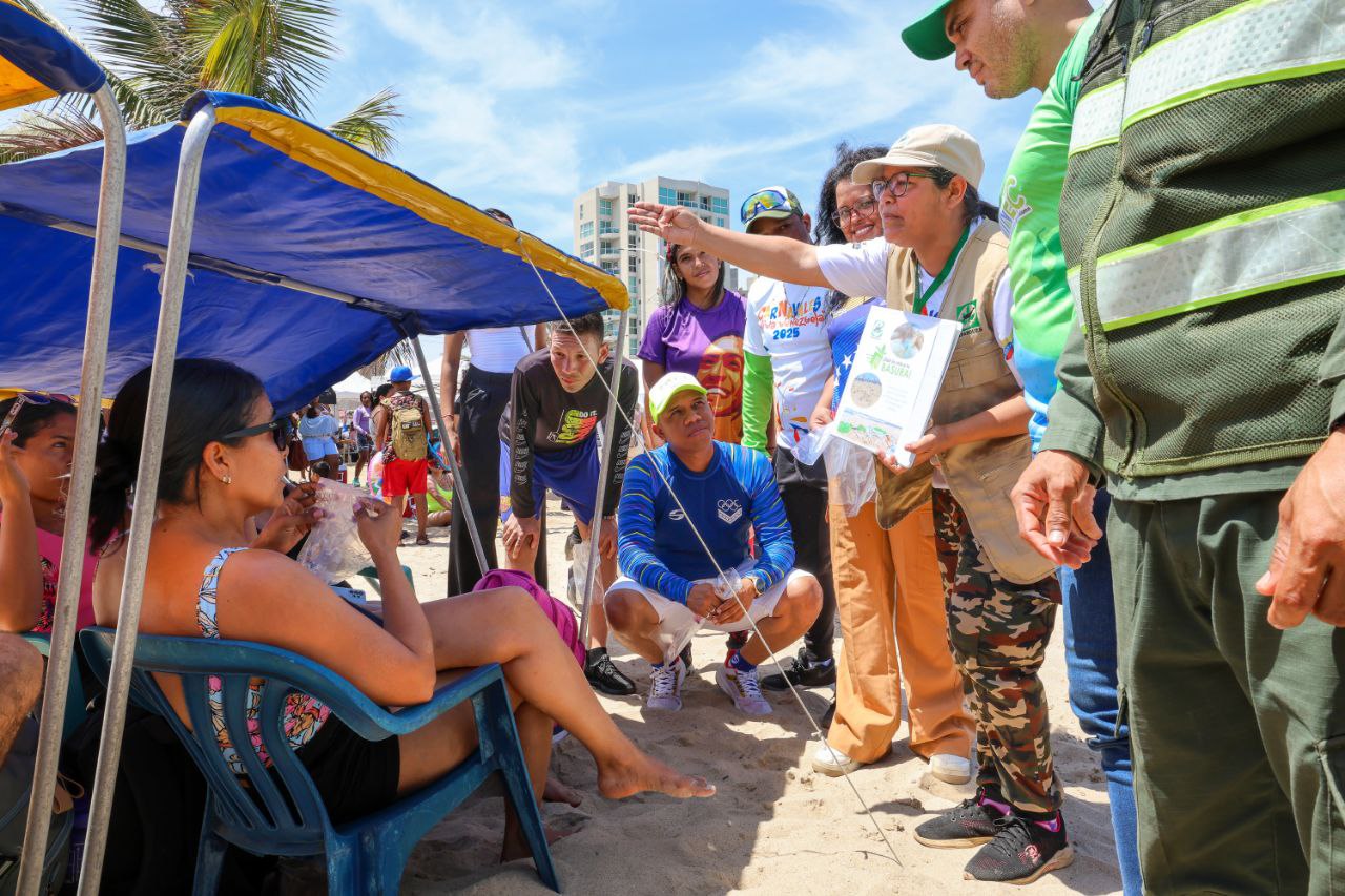 Campaña de concientización Dale la cola a tu basura" llegó a las playas de Anzoátegui
