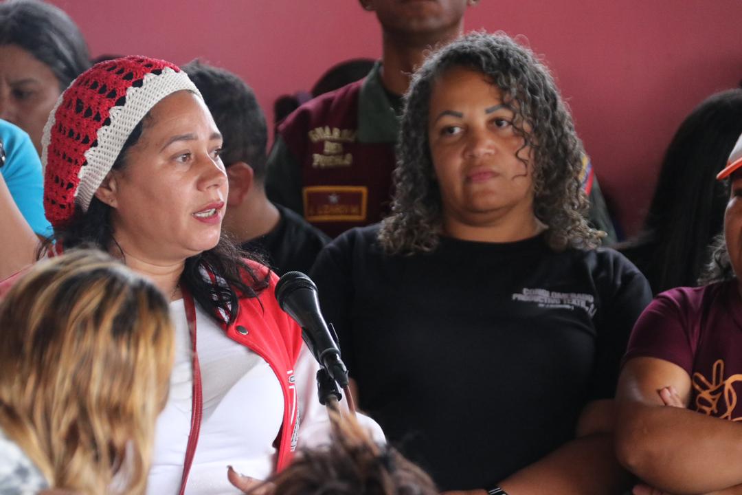 Debate Nacional de la 4ta Transformación Social llegó a la parroquia Antímano.