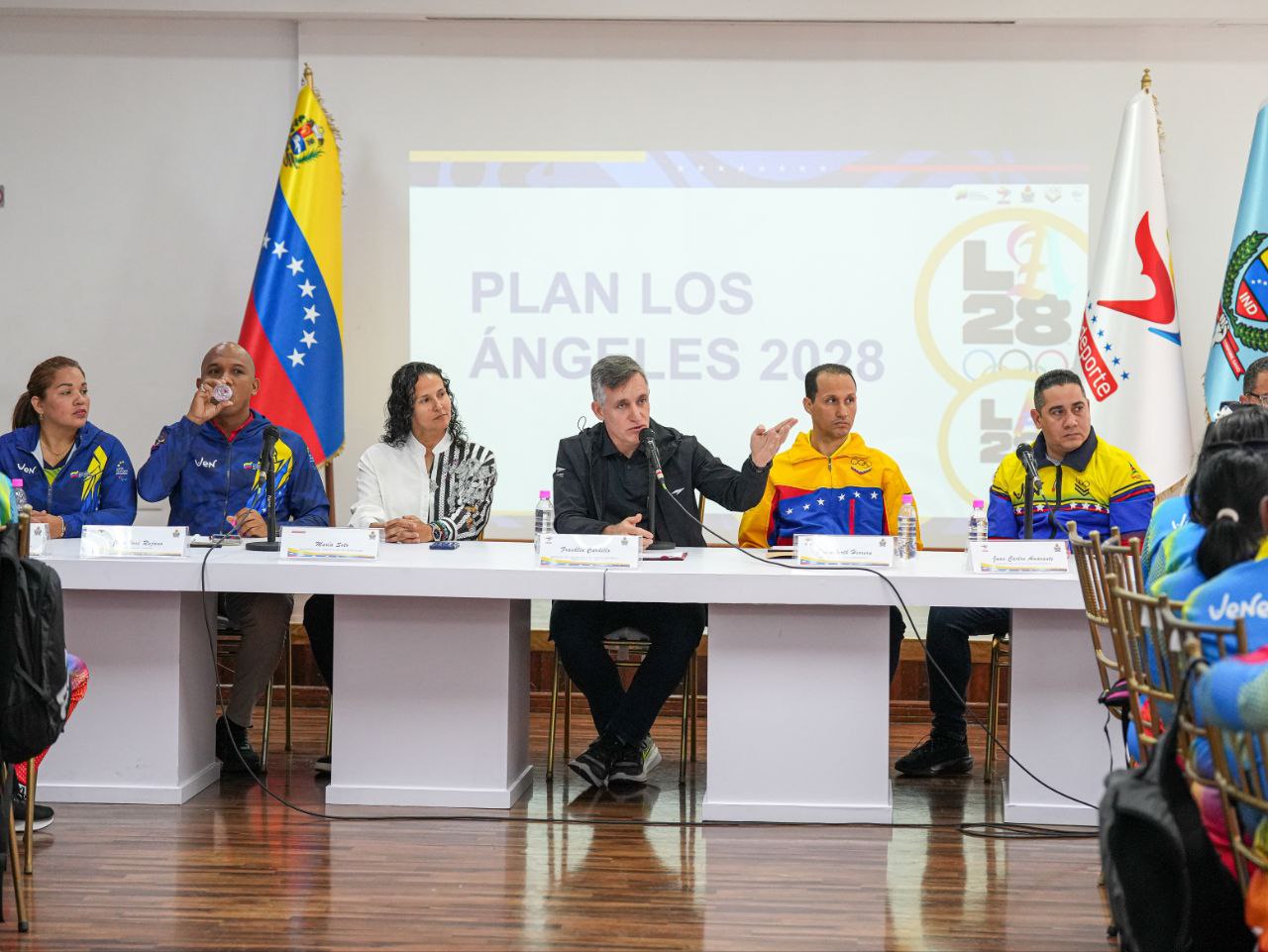 Técnicos cubanos refuerzan ciclo olímpico