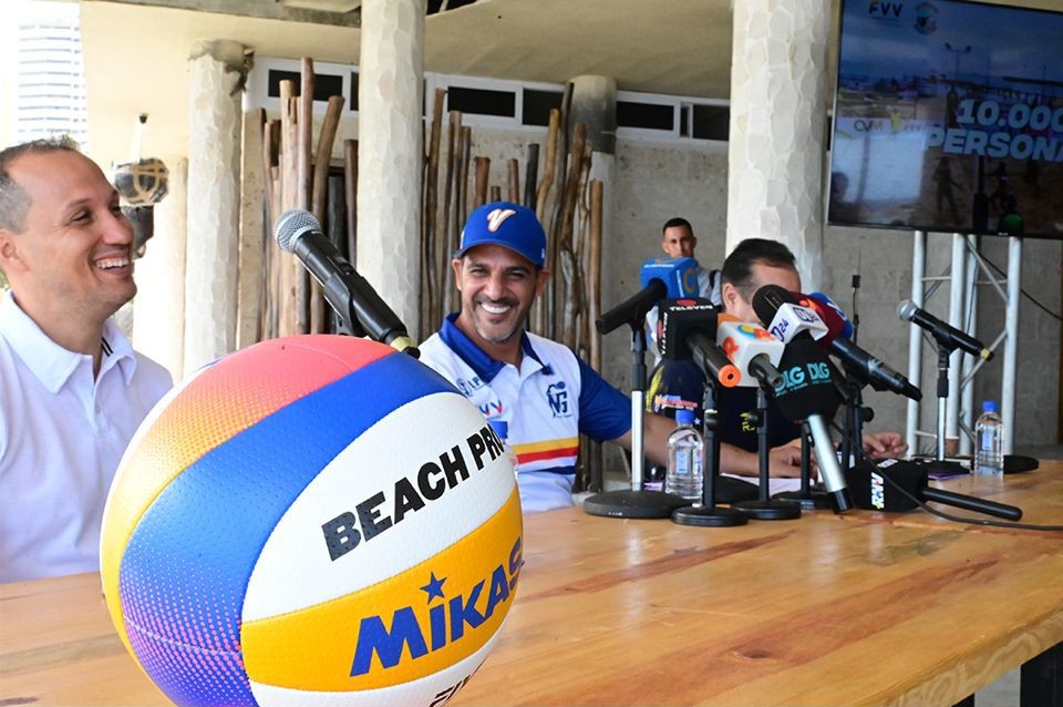 Liga de voleibol de playa salta a la arena