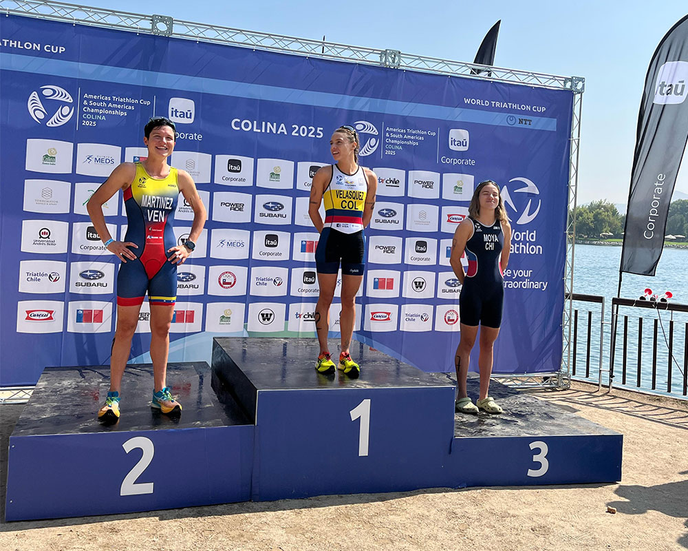 Rosa Martínez plata y bronce en triatlón