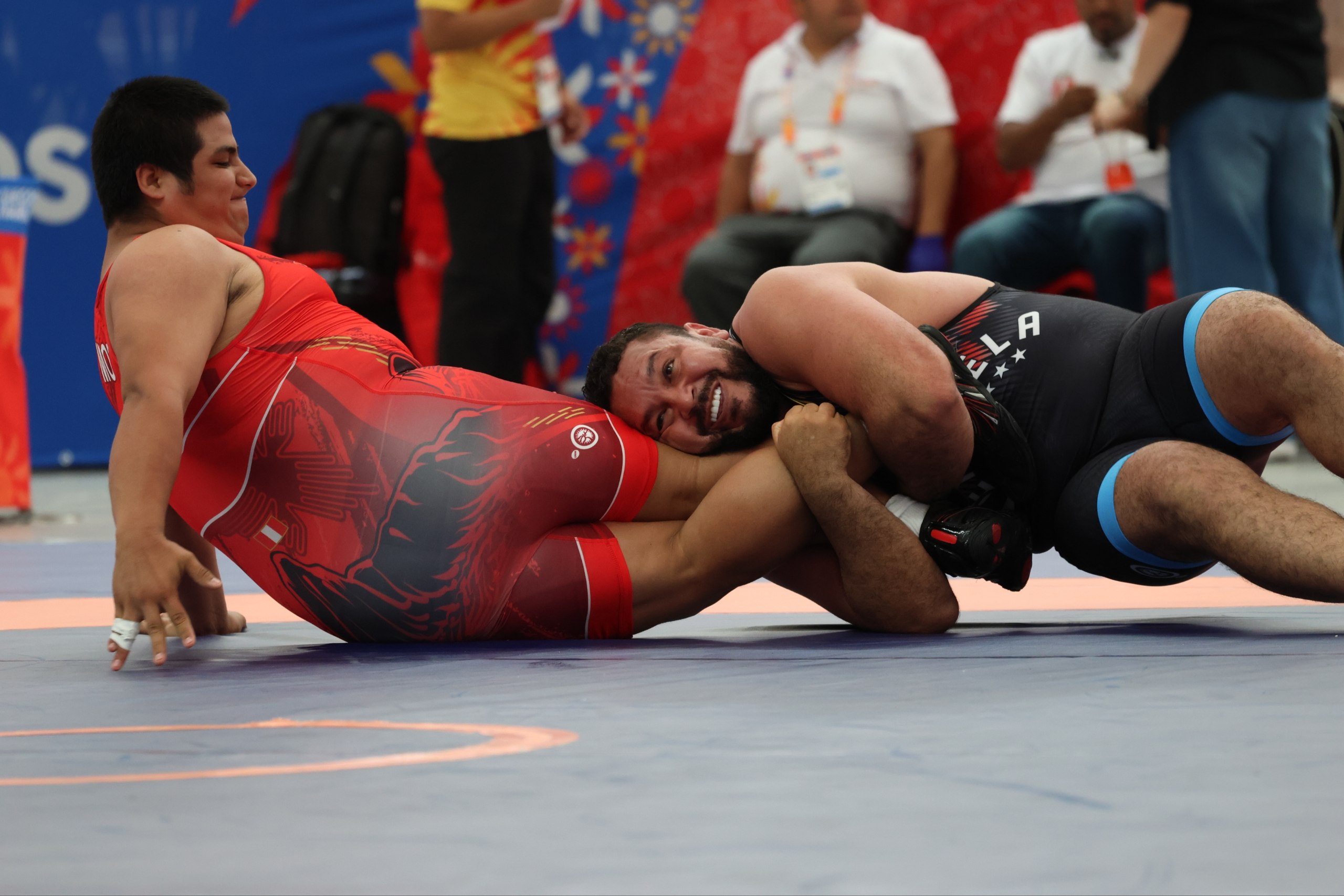 Lucha olímpica reafirmó su dominio regional