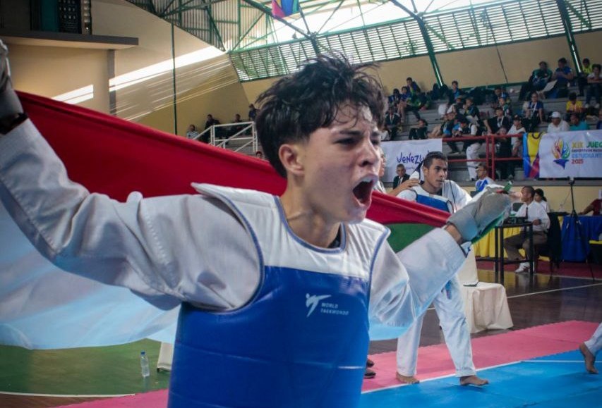 Juan Pérez se agigantó en el tatami