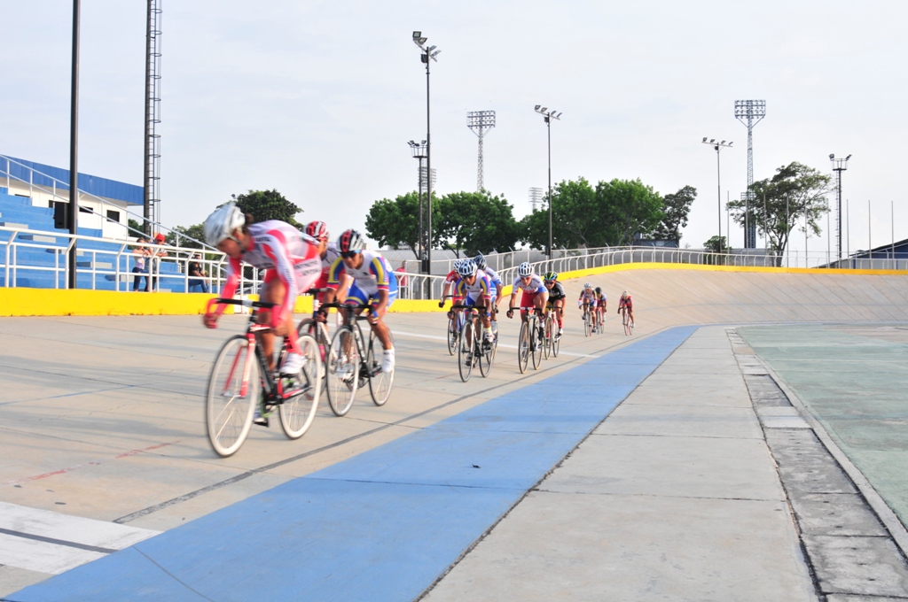 Feveciclismo sostuvo reunión con la asociación aragueña con miras a los eventos del primer semestre