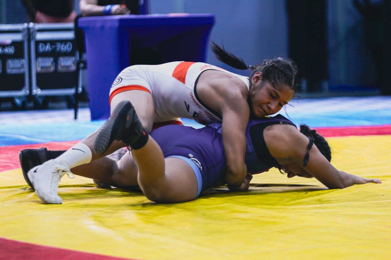 Liga Internacional de lucha celebra gala final