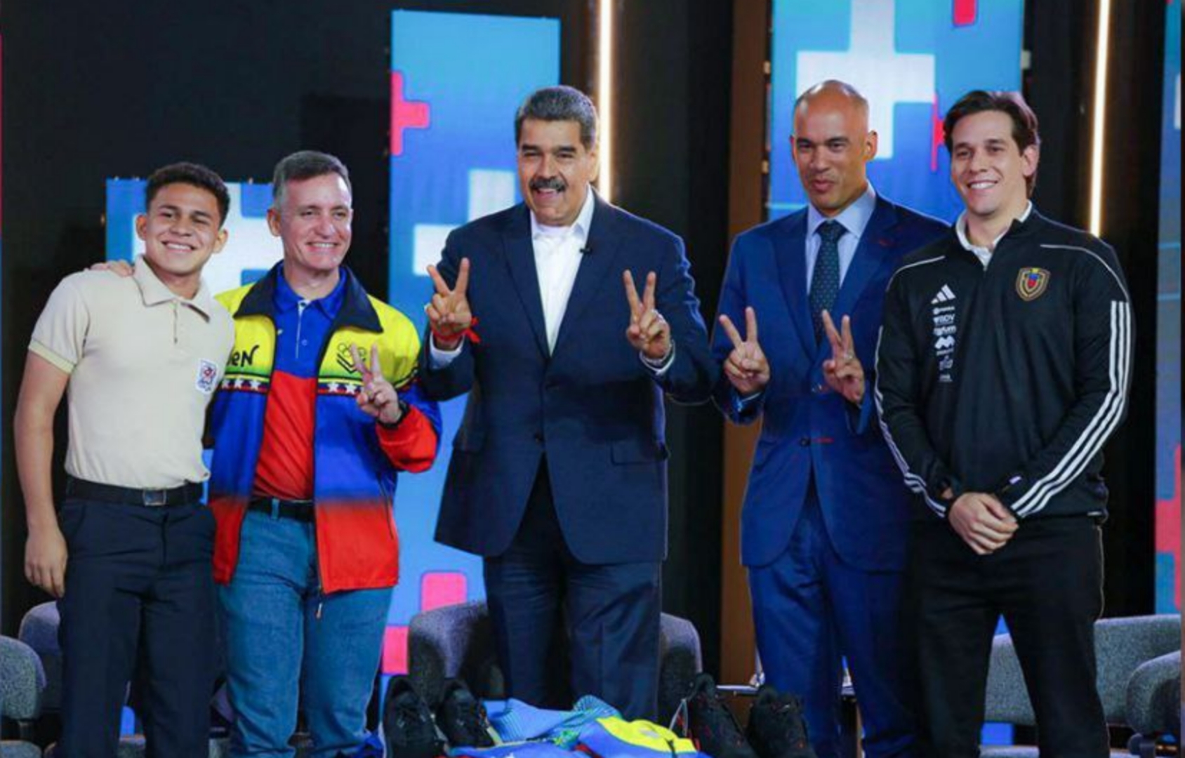El fútbol llegará a las escuelas de todo el país