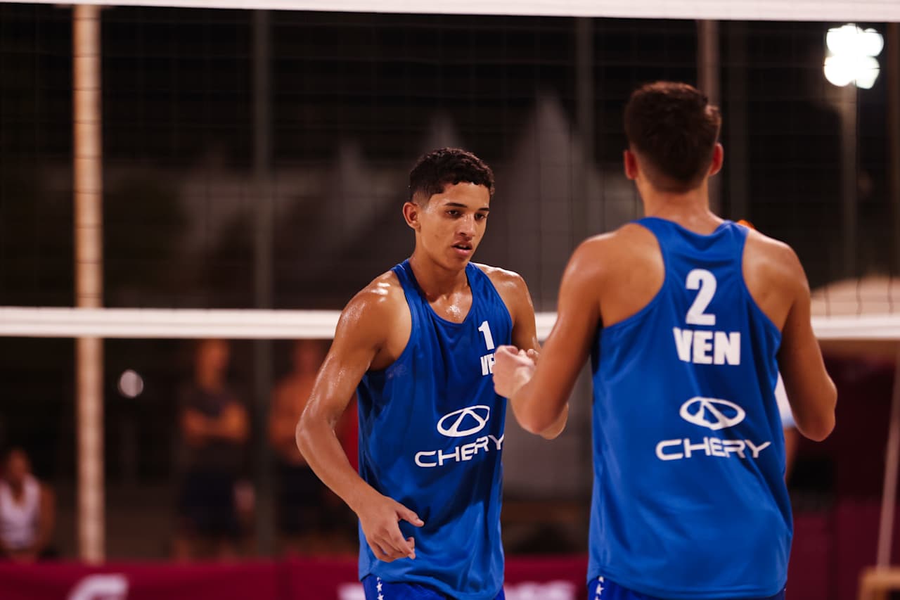 Voleibol playa dividió en el Mundial de Catar