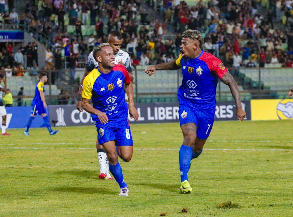 UCV selló histórico empate ante Corinthians en su debut en la Copa Libertadores