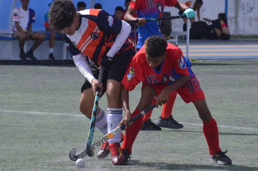 Yaracuy y Lara lideran hockey césped