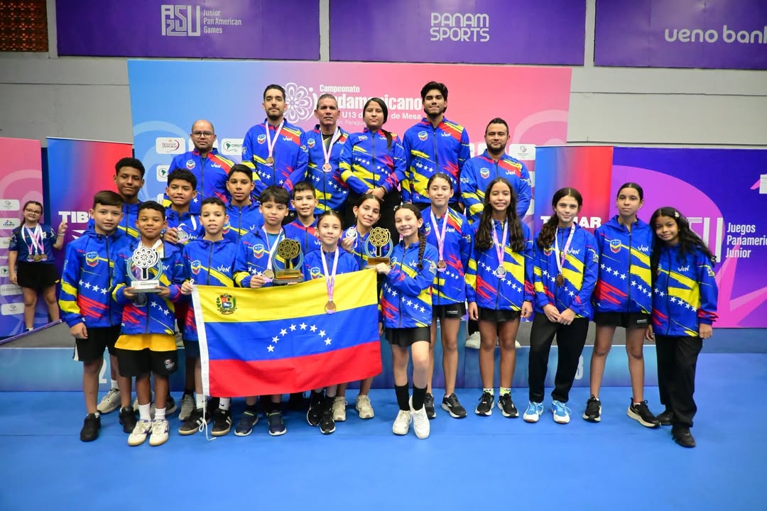 Tenis de mesa subcampeón en Asunción