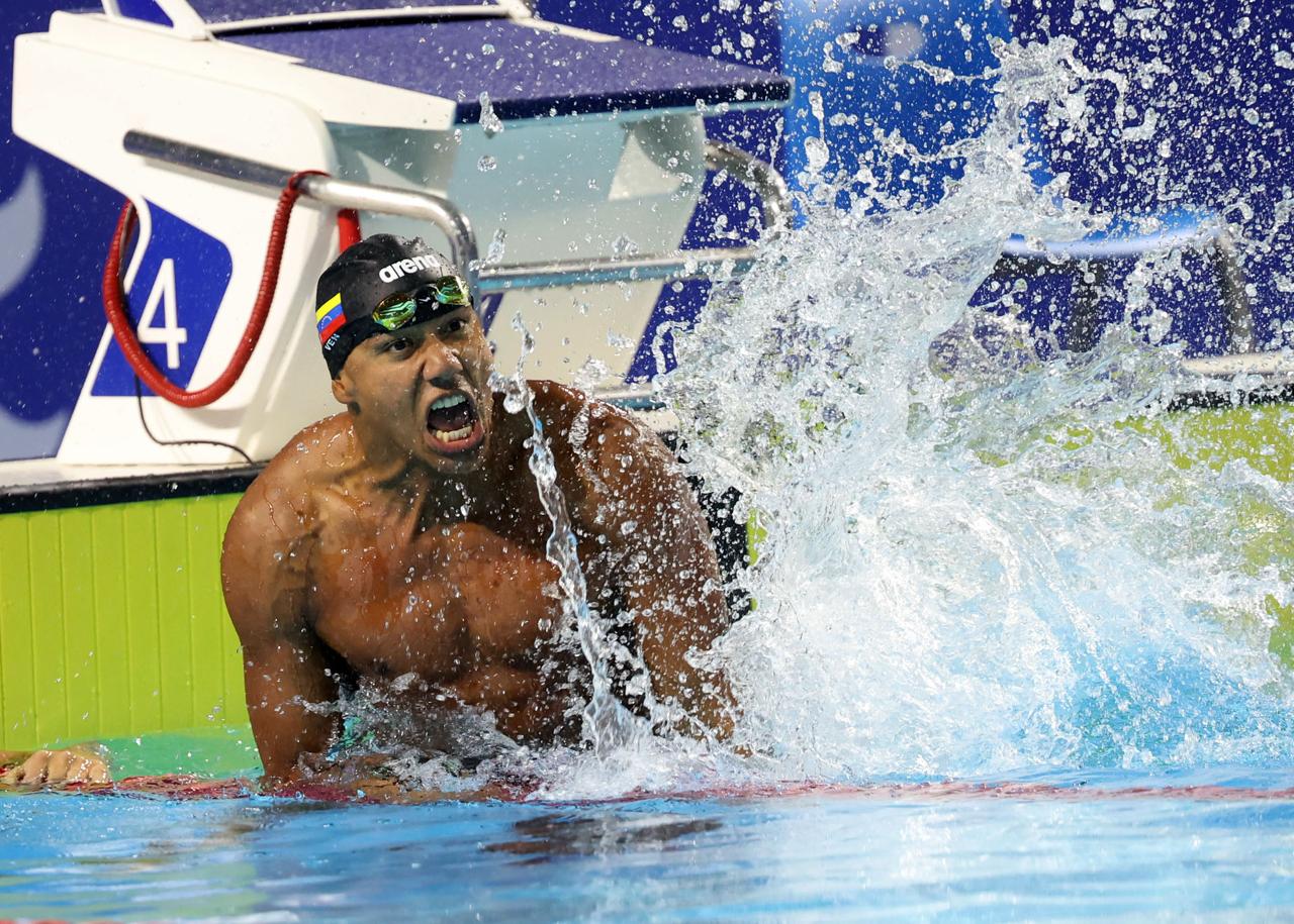 Natación arrancó con furia al sumar cuatro oros