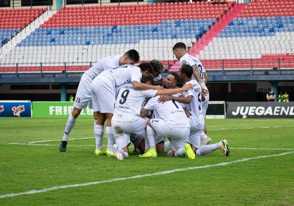 Carabobo y Metropolitanos lideran primera jornada de la Liga Futve