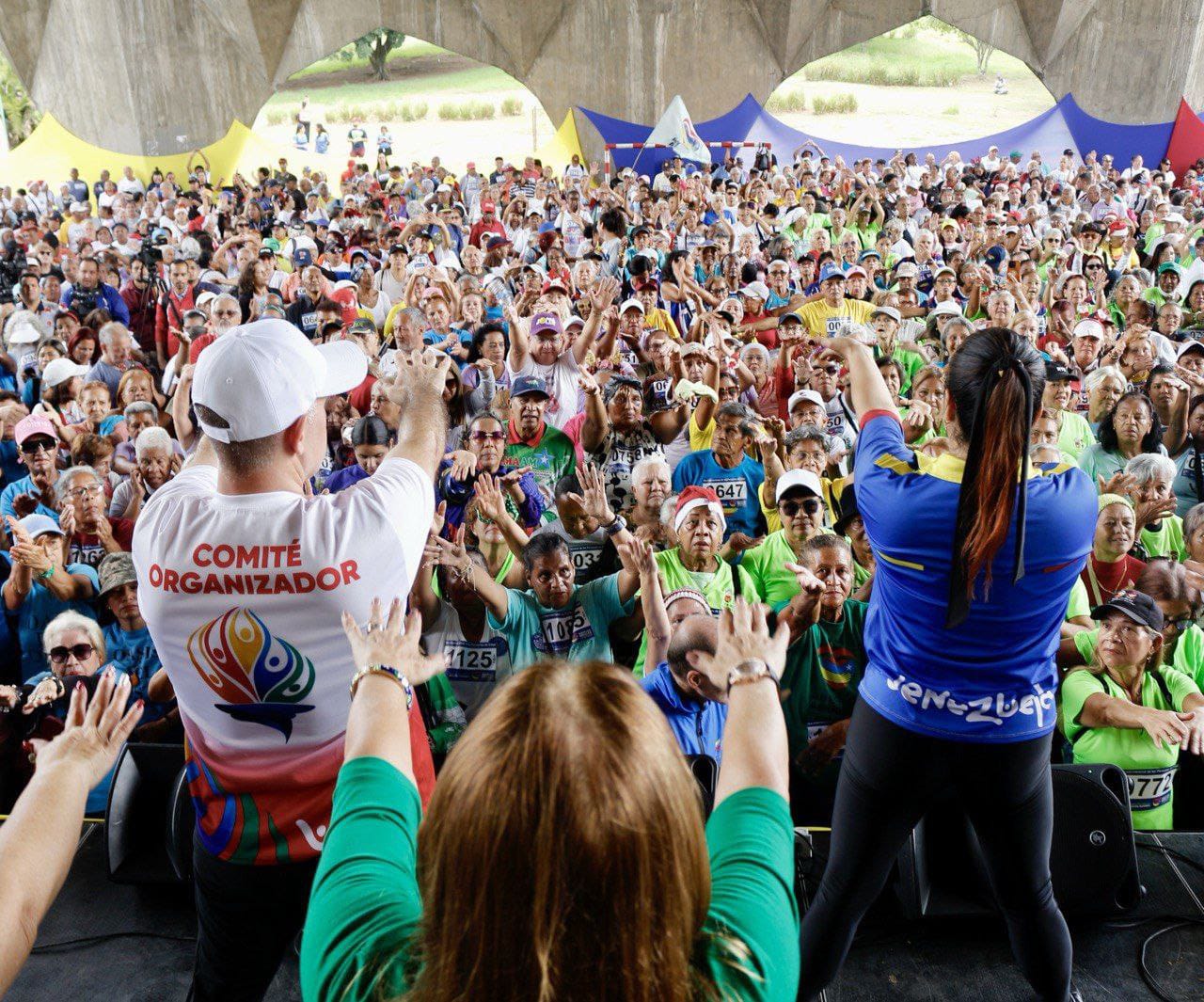 Abuelos y abuelas celebran su día