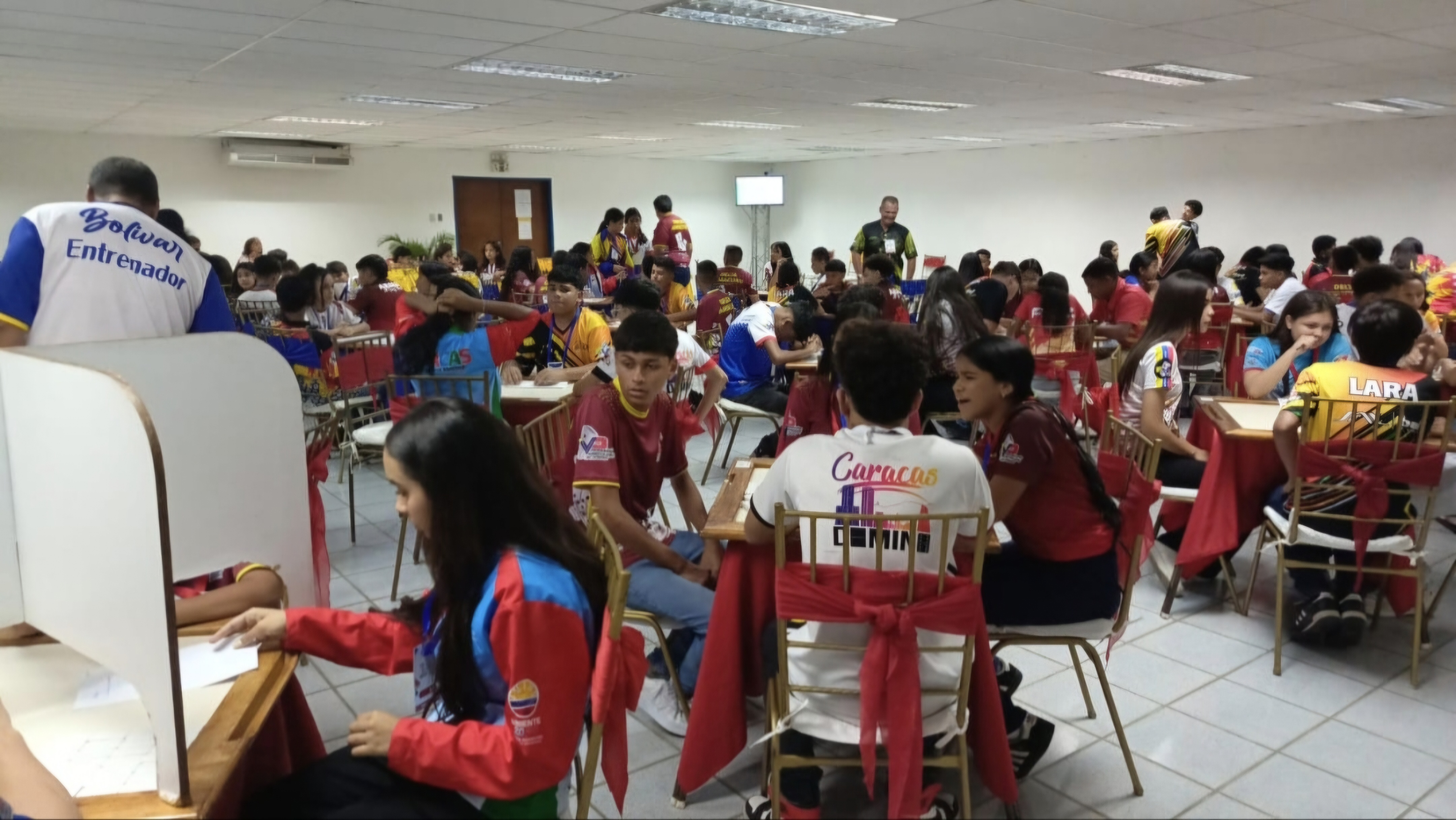 Carabobo campeón de dominó menor