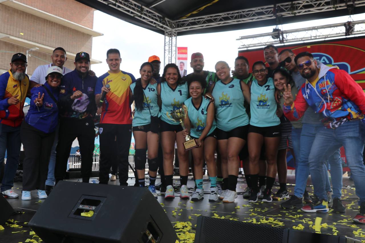 LA VEGA CAMPEONA DE LA LIGA SÚPER BIGOTE CCS 2024