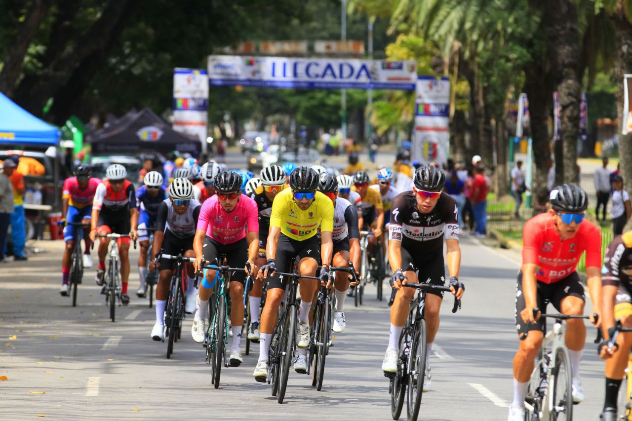 La Vuelta a Venezuela 2024 concluye con gran éxito en la capital