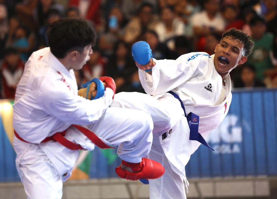 Karate venezolano sumó dos medallas de oro en Ayacucho