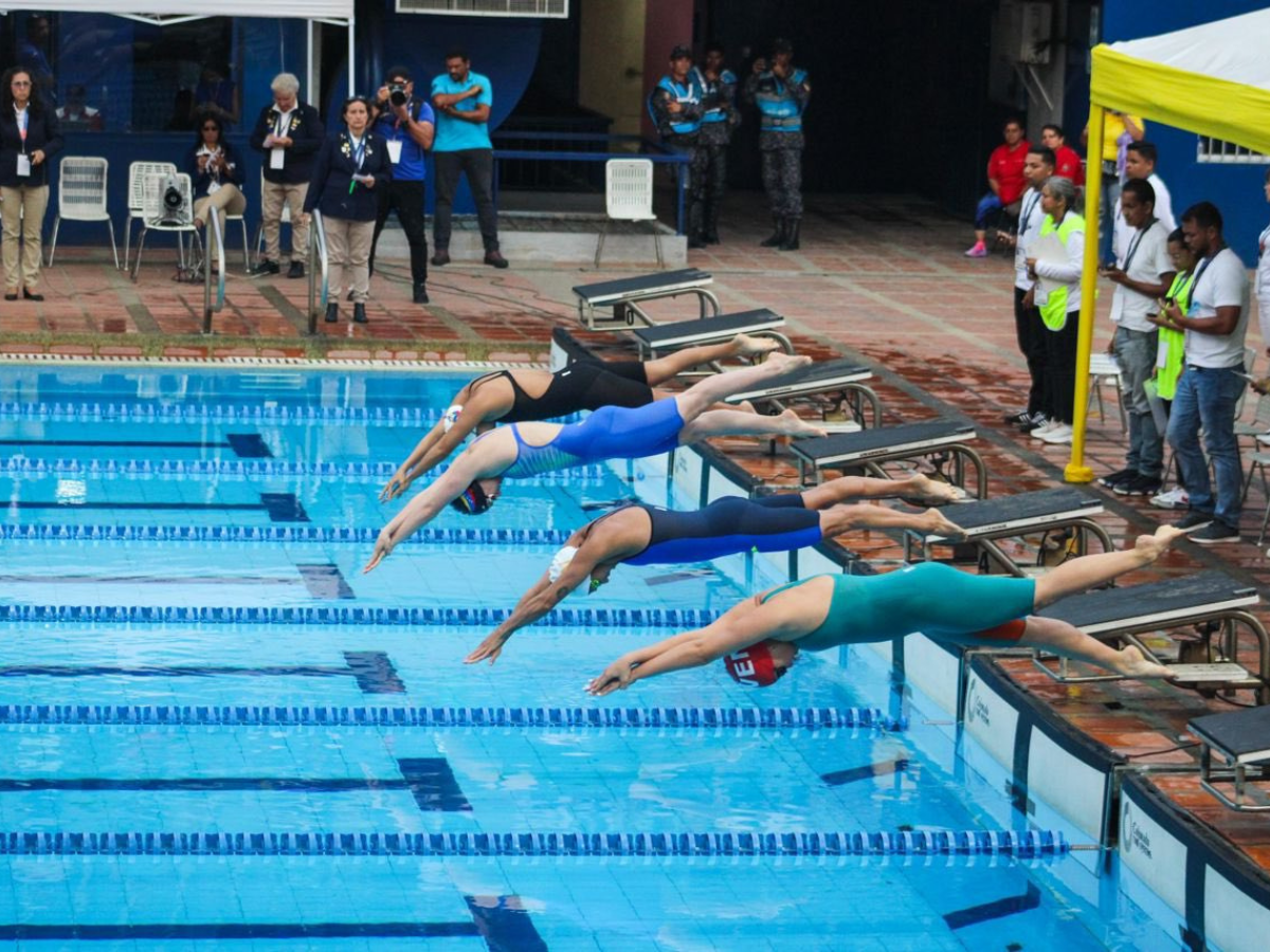 Deportes acuáticos a luchar por cupos