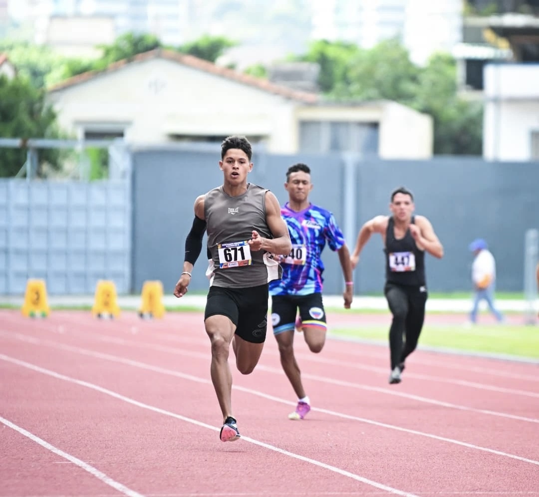 Ariff Pérez, nuevo rostro en el decatlón