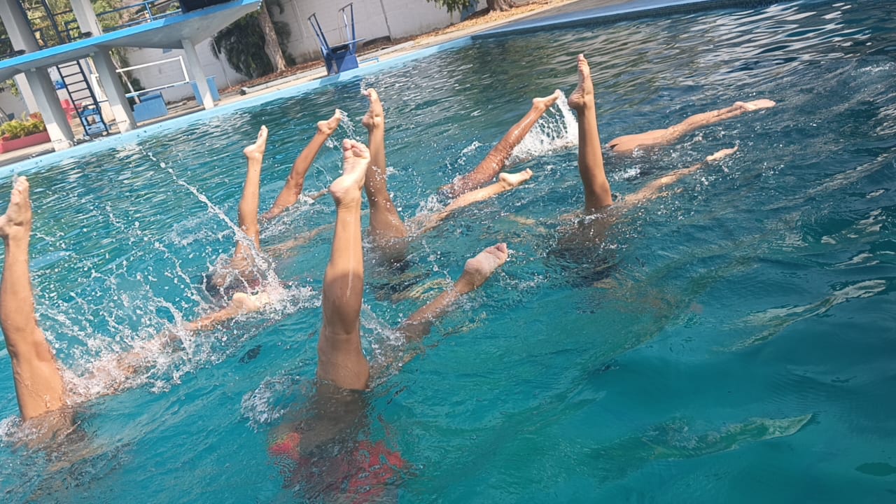 Natación artística Junior se concentró en Aragua