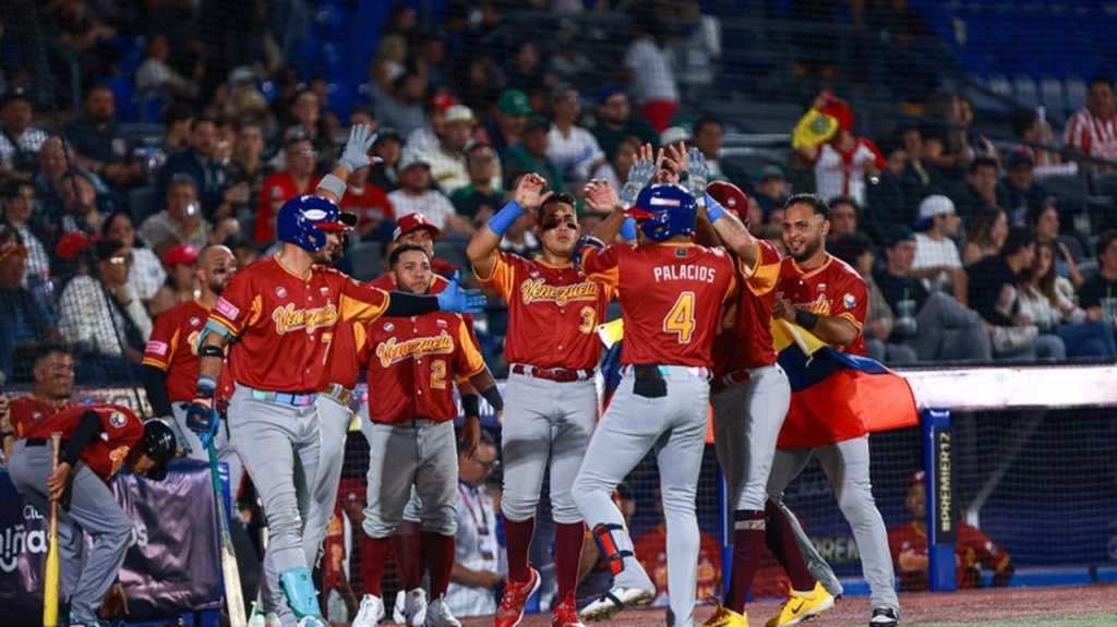 Histórica victoria de Venezuela en la Premier 12