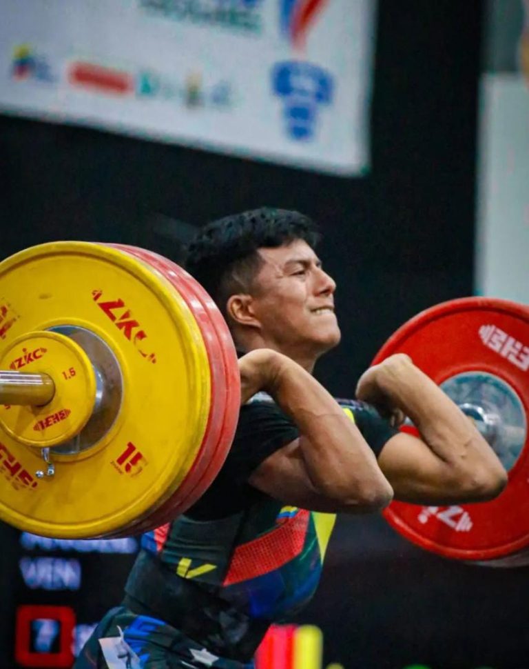 Ángel Rodrríguez, pesas