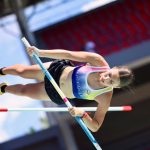 Saavedra campeona en salto con garrocha